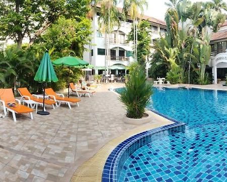Oasis Rentals, Diana Estate, Pattaya Exteriér fotografie